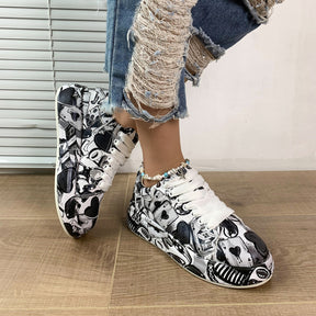 Graffix - Graffiti-Print Sneaker für Frauen