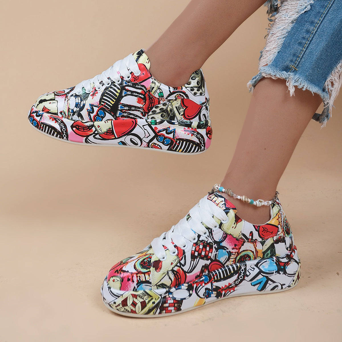 Graffix - Graffiti-Print Sneaker für Frauen